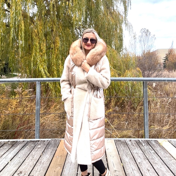 New Jacket with natural fur NWT - Picture 4 of 12